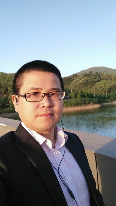 顾律师的第三张照片--包头相亲服务中心