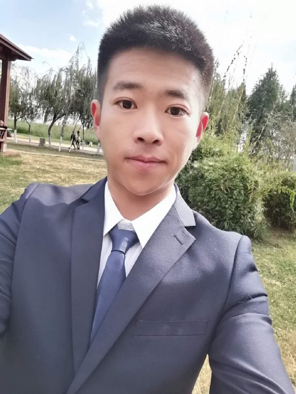 昌先生的第一张照片--包头相亲服务中心