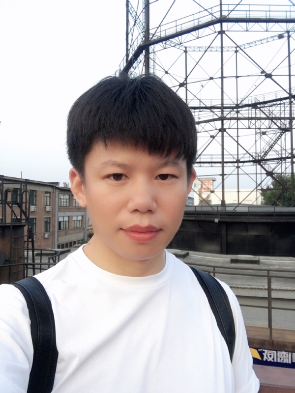 董晓群的第一张照片--包头相亲服务中心