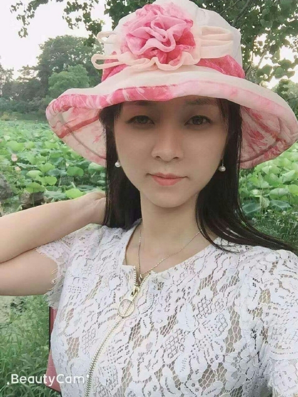 小青菜的第一张照片--包头相亲服务中心