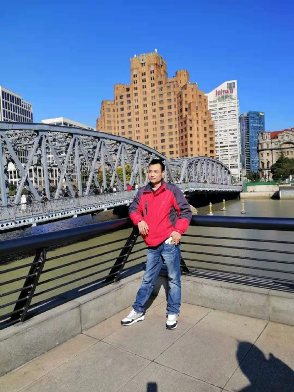 老乐的第一张照片--包头相亲服务中心