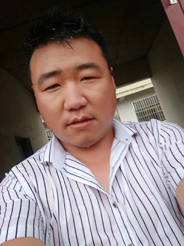 江湖中人的第一张照片--包头相亲服务中心