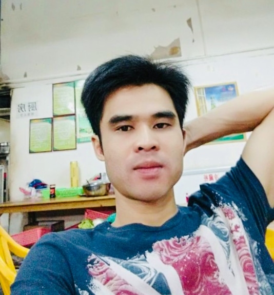 Huang的第一张照片--包头相亲服务中心