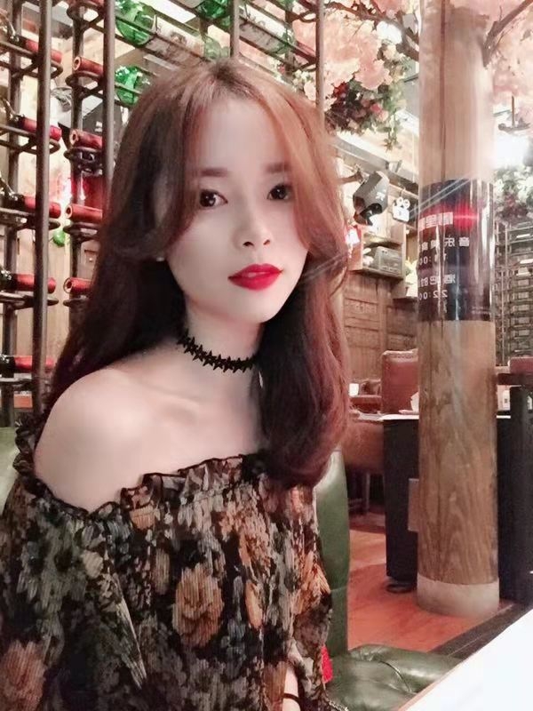 晓洁的第一张照片--包头相亲服务中心