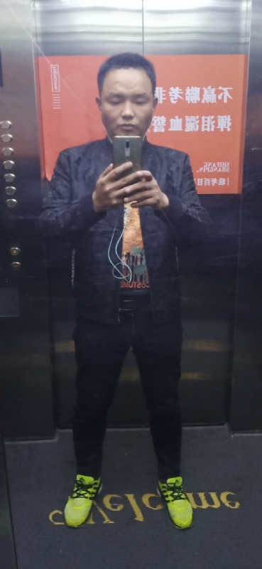 迷失自我的第一张照片--包头相亲服务中心