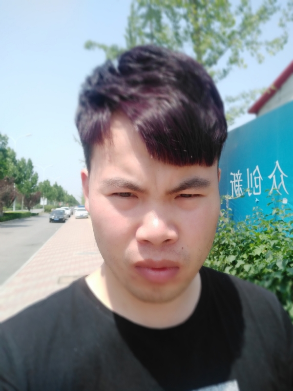 迷迭无情的第一张照片--包头相亲服务中心