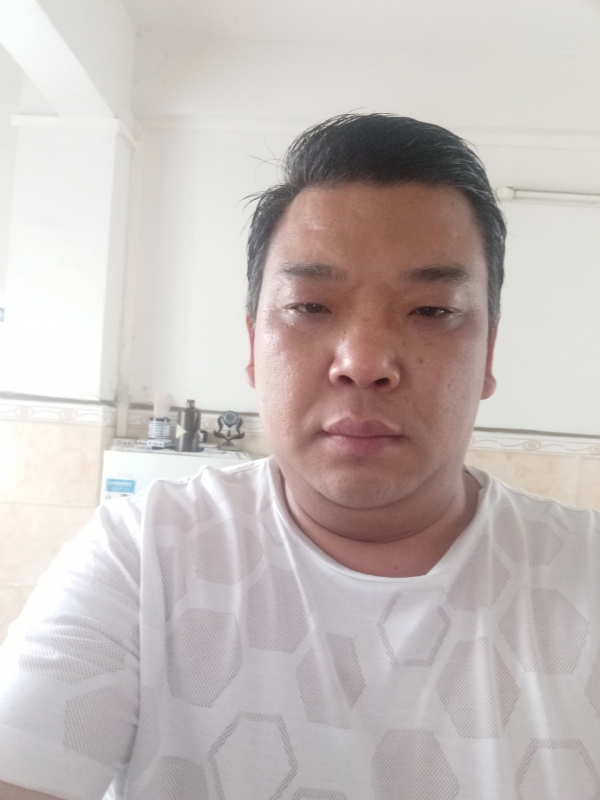 帅帅的第一张照片--包头相亲服务中心