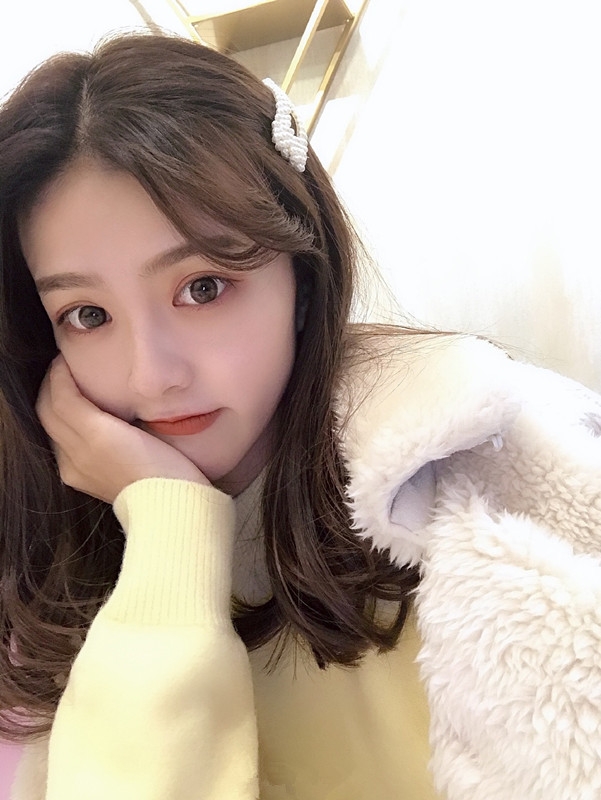 薇薇外送的第一张照片--包头相亲服务中心