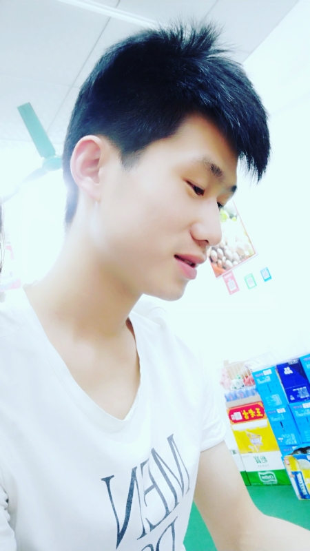 c君的第一张照片--包头相亲服务中心