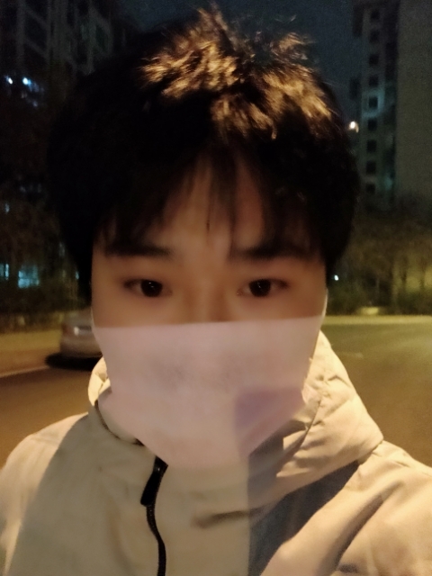 偏丶执的第一张照片--包头相亲服务中心