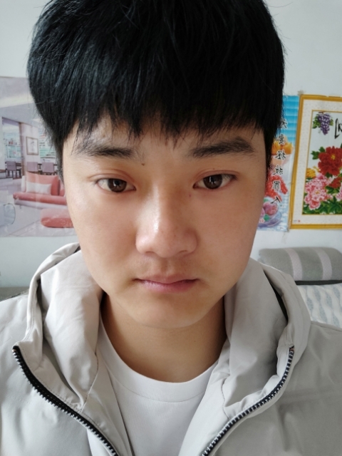 偏丶执的第二张照片--包头相亲服务中心