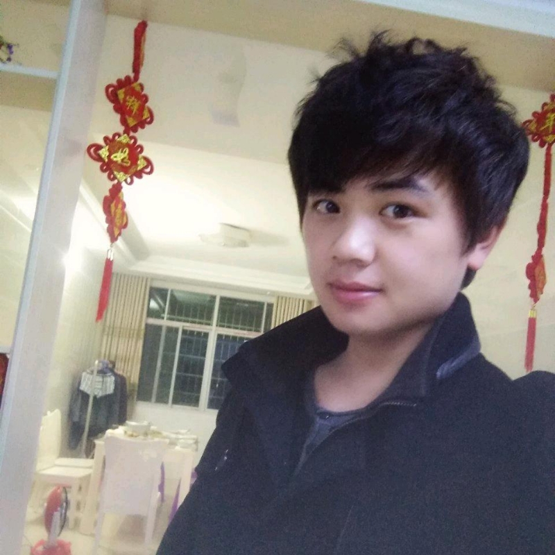 凤凰机器人卡卡老师的第一张照片--包头相亲服务中心