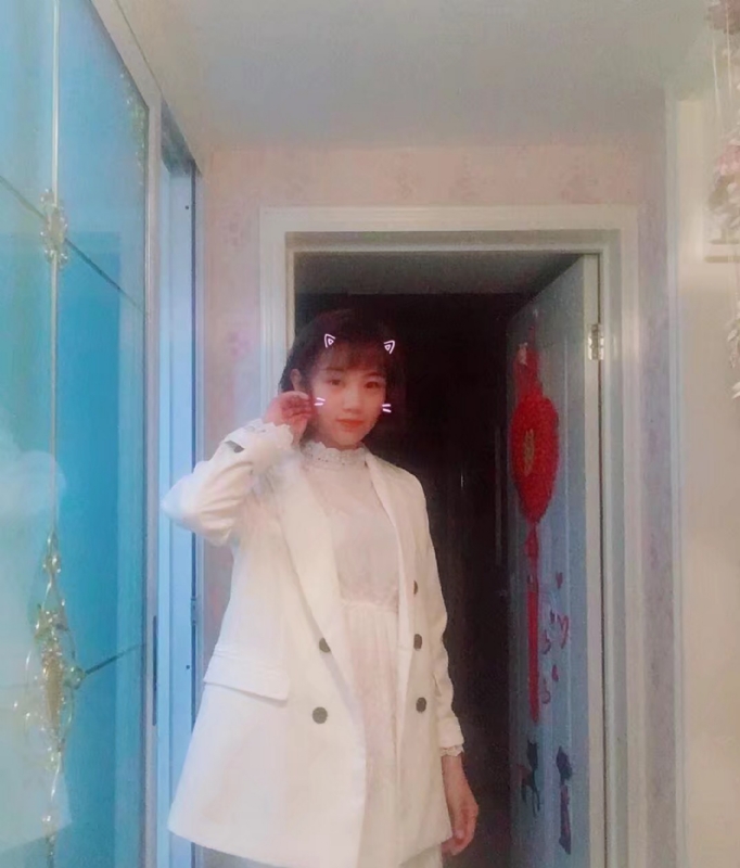 海绵宝宝的第一张照片--包头相亲服务中心