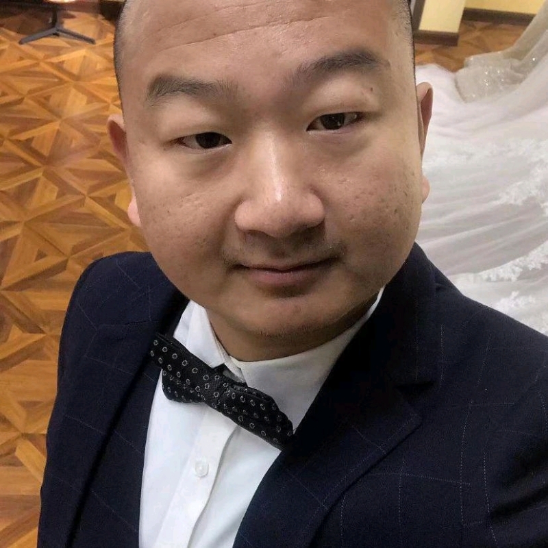 展翅高飞的第一张照片--包头相亲服务中心