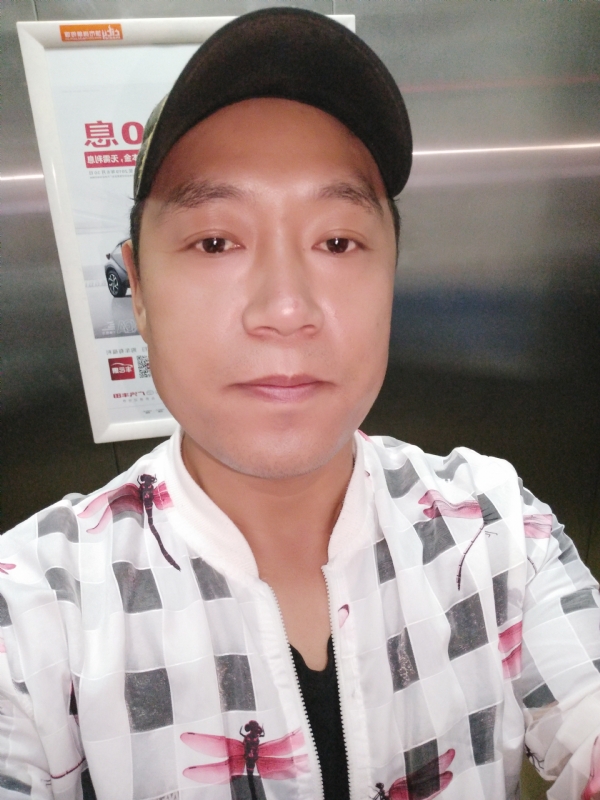 hainy的第一张照片--包头相亲服务中心