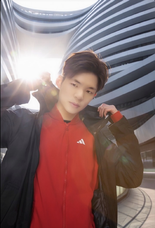 天湖社人的第一张照片--包头相亲服务中心