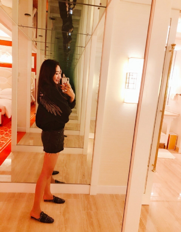 妮妮的第一张照片--包头相亲服务中心