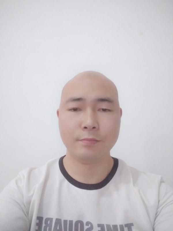 强壮持久的男人的第一张照片--包头相亲服务中心