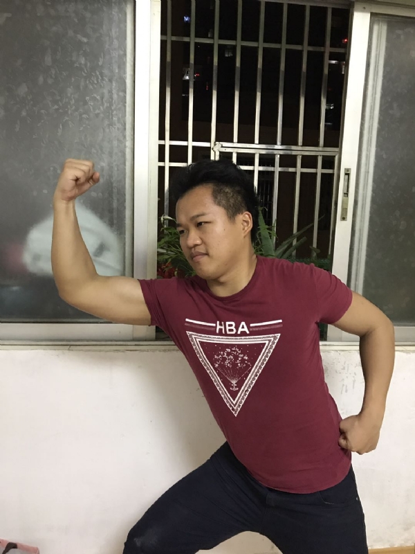 彭宏谊的第一张照片--包头相亲服务中心