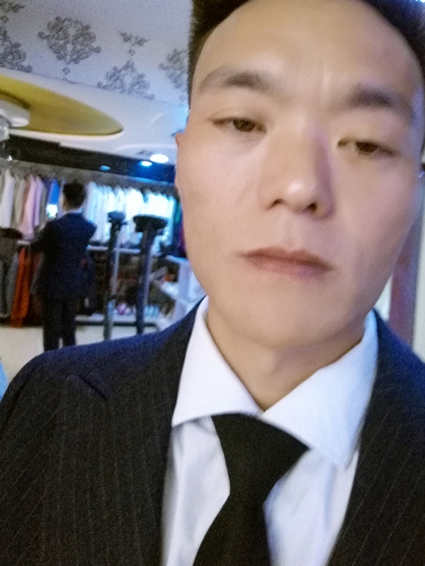 醉酒的蝴蝶的第二张照片--包头相亲服务中心