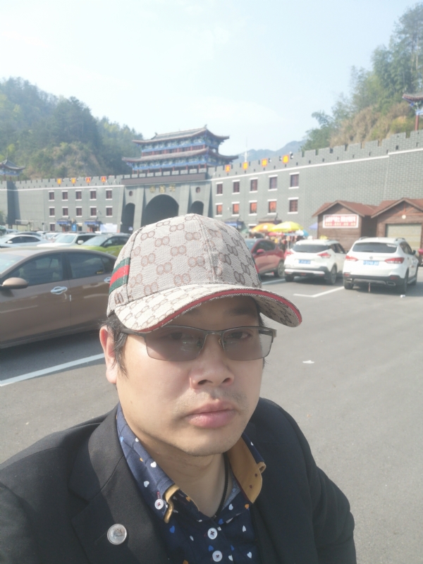 金沧海的第一张照片--包头相亲服务中心