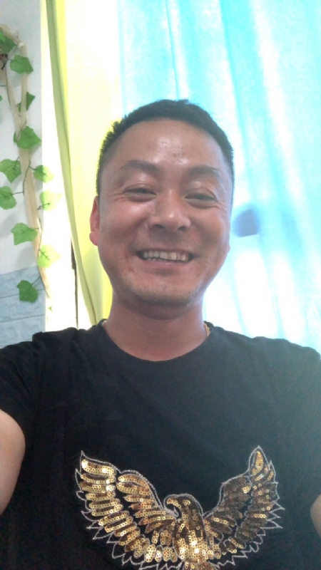 大海的第一张照片--包头相亲服务中心