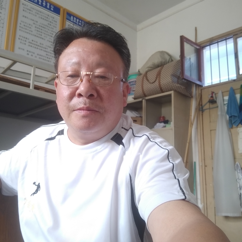 咣次次的第一张照片--包头相亲服务中心