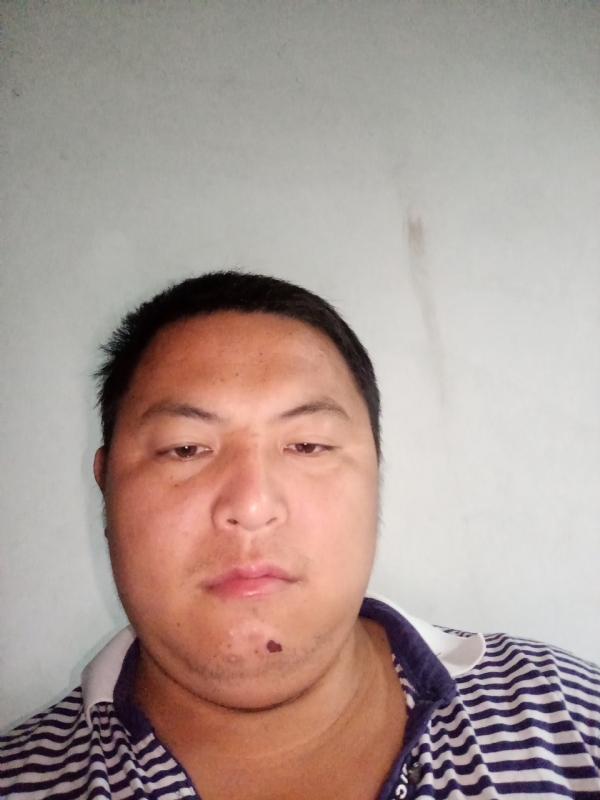 两杠四星的第一张照片--包头相亲服务中心