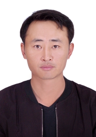 淡漠痕的第二张照片--包头相亲服务中心