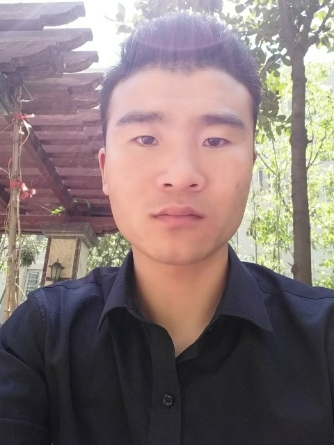 安之若素的第一张照片--包头相亲服务中心