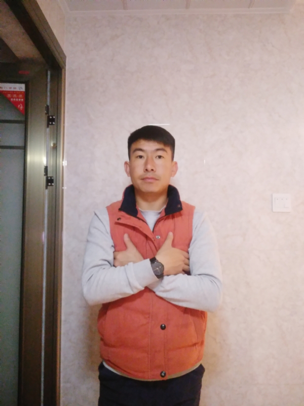 石林小伙的第二张照片--包头相亲服务中心
