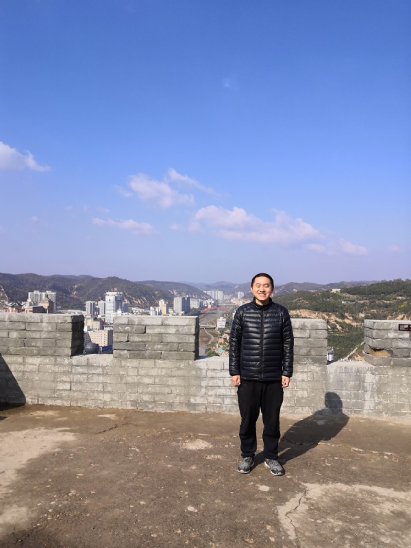 人间不值得的第一张照片--包头相亲服务中心