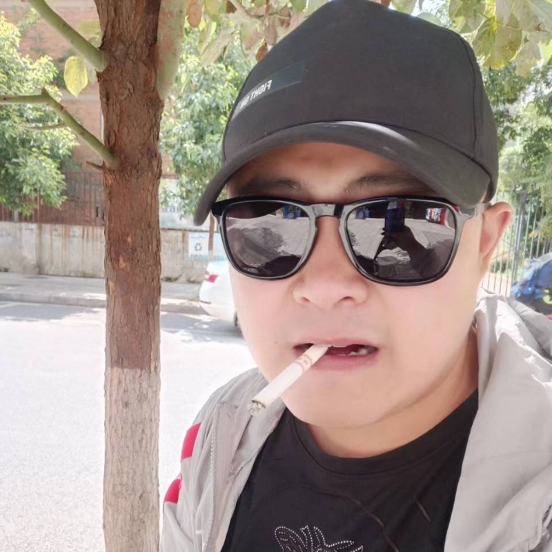 瞄小七的第一张照片--包头相亲服务中心