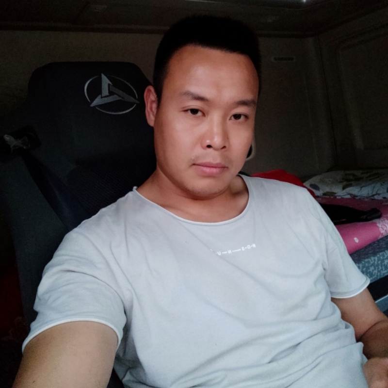 默默的第一张照片--包头相亲服务中心