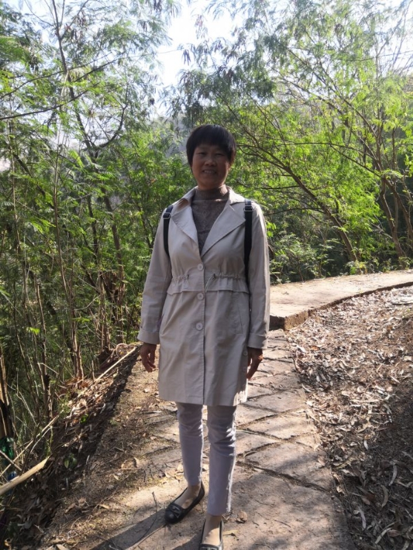 兰草的第一张照片--包头相亲服务中心