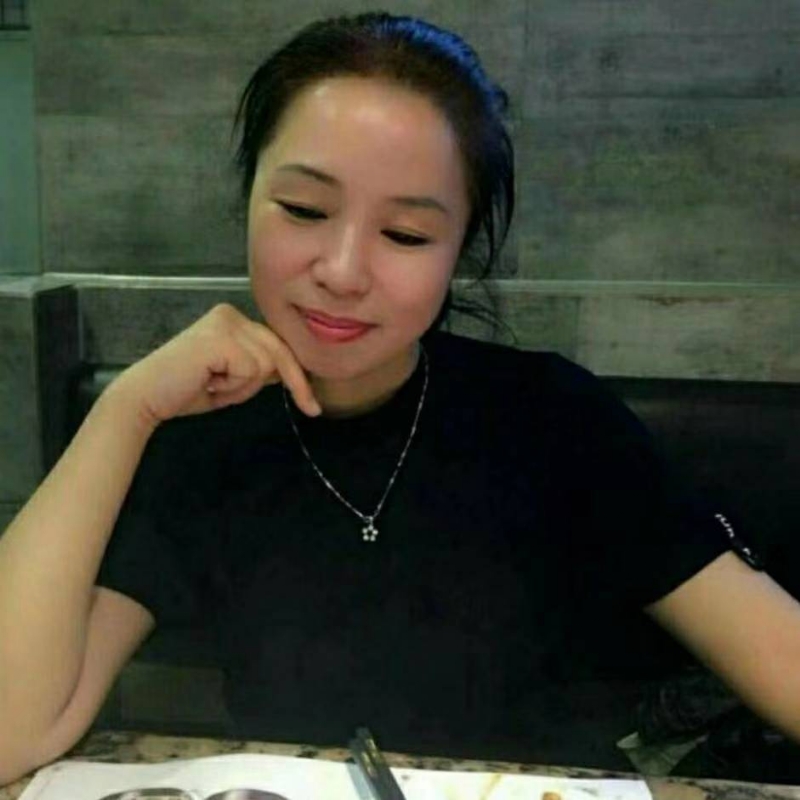 燕燕的第一张照片--包头相亲服务中心