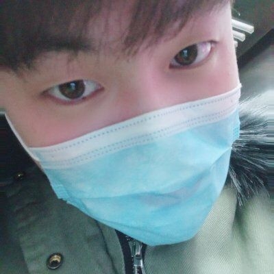 大学生的第一张照片--包头相亲服务中心