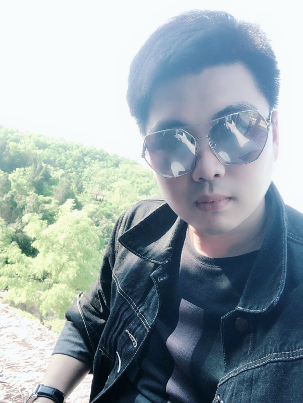 刁雅楠的第一张照片--包头相亲服务中心