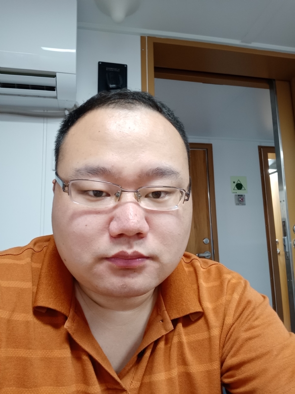 努力爱一次的第一张照片--包头相亲服务中心