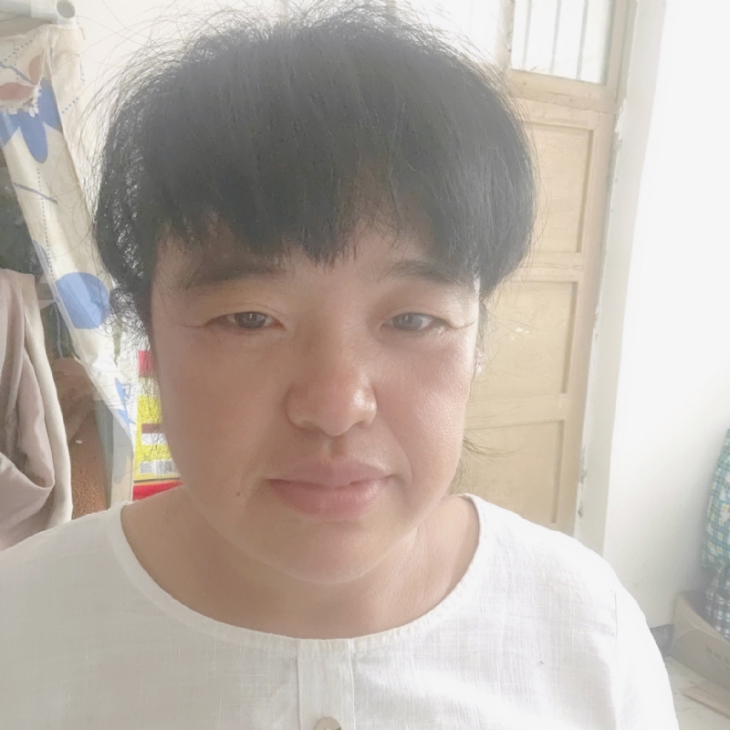 二妮的第二张照片--包头相亲服务中心