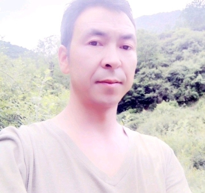 缘分的第三张照片--包头相亲服务中心