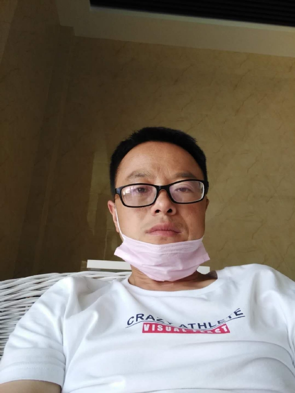 小马奔腾的第一张照片--包头相亲服务中心