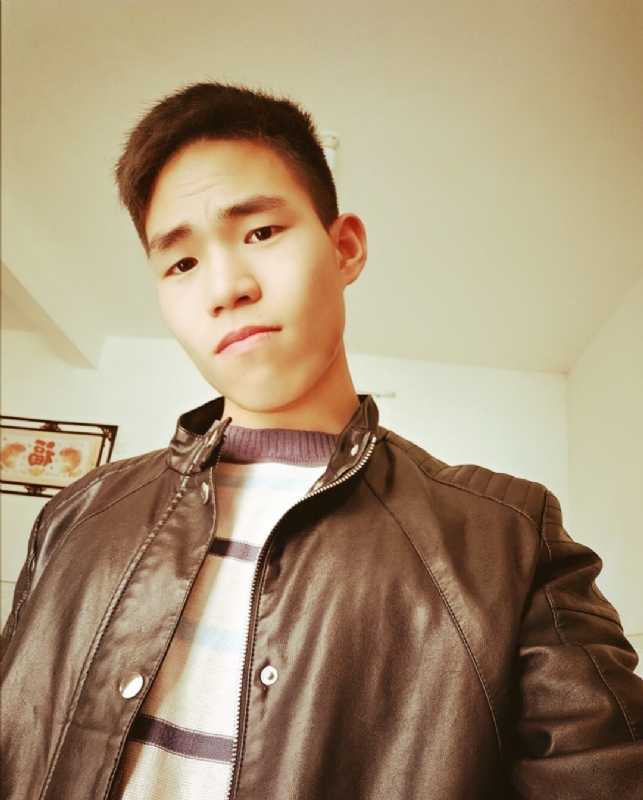 凉泳的第一张照片--包头相亲服务中心