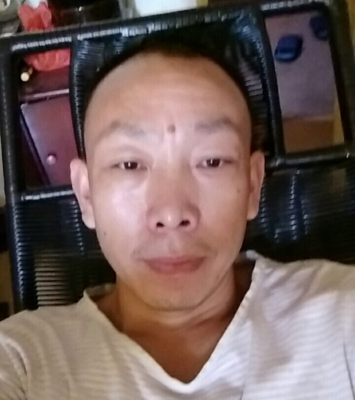 寻爱的第一张照片--包头相亲服务中心