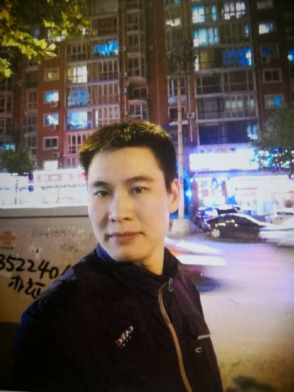 阳光灿烂的第三张照片--包头相亲服务中心