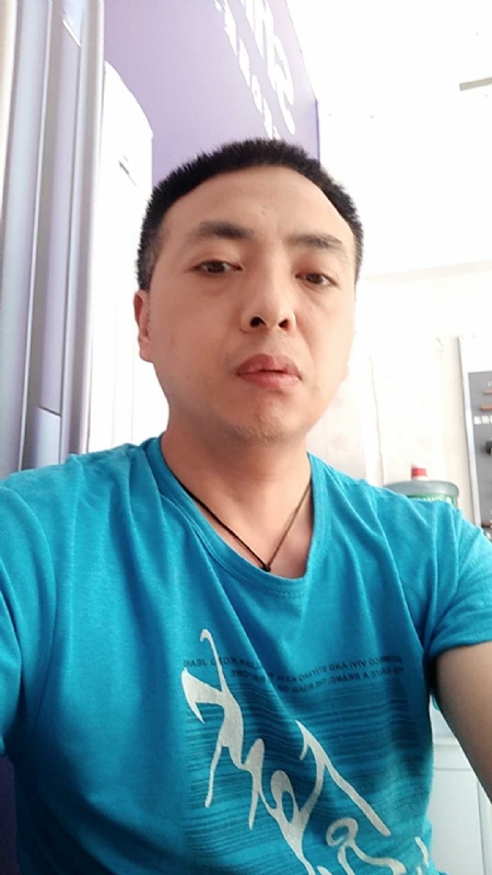 祥子的第一张照片--包头相亲服务中心