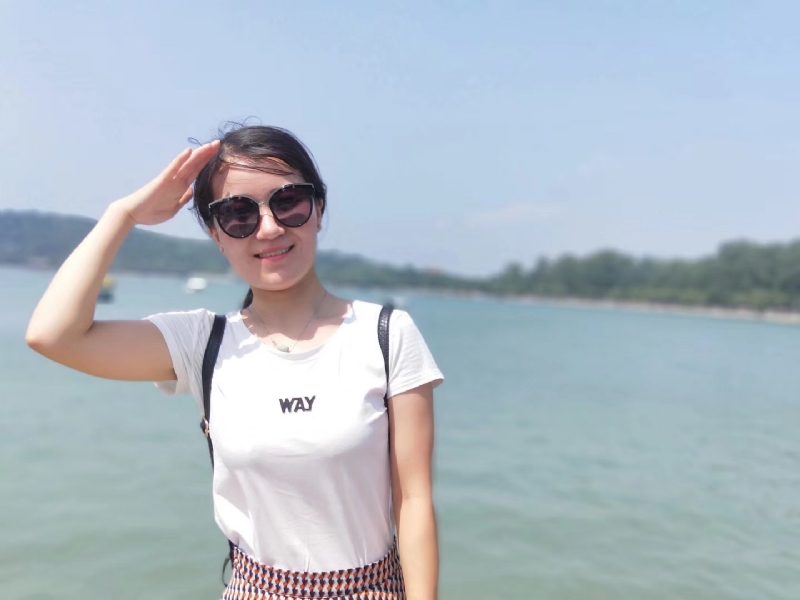 英子的第一张照片--包头相亲服务中心