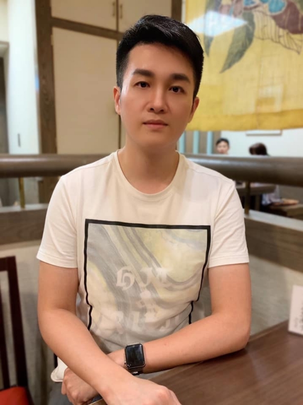 岁月流逝的第二张照片--包头相亲服务中心