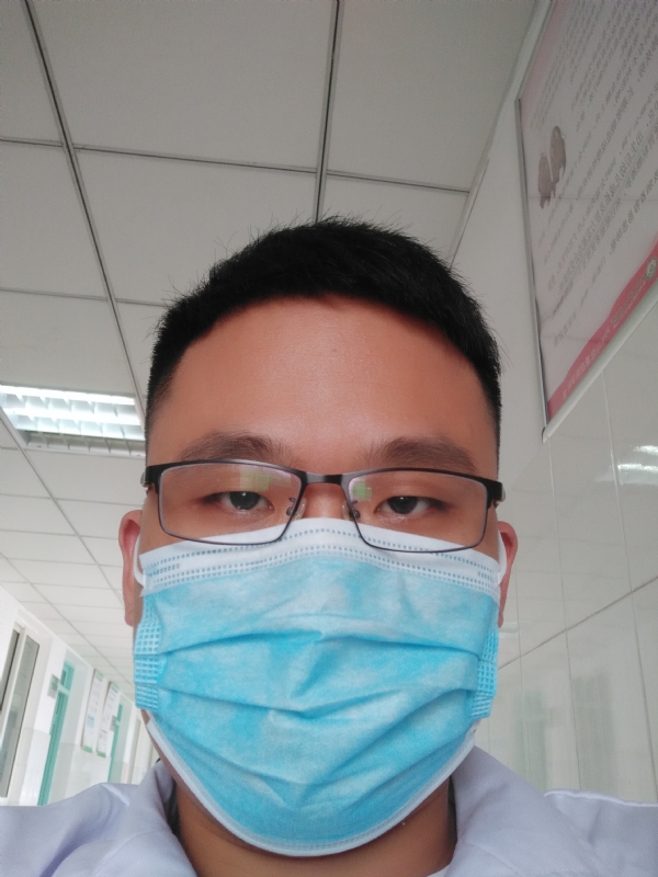 风轻云淡的第一张照片--包头相亲服务中心