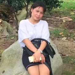 小燕子的第一张照片--包头相亲服务中心